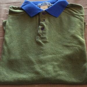 Green Polo Shirt with Blue Collar